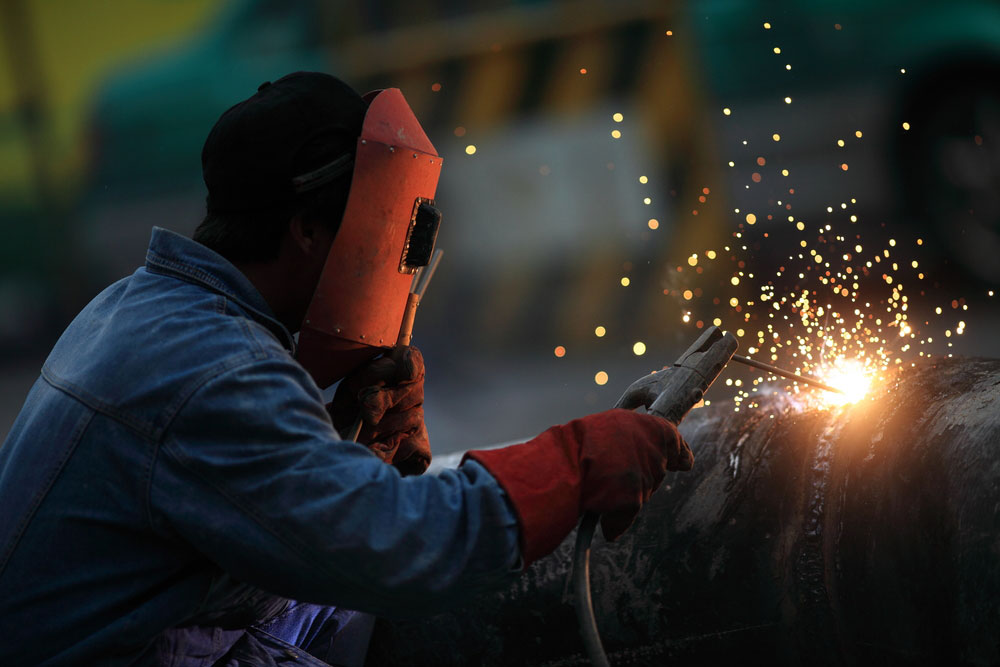 PPE: Eye and Face Protection – Toolbox Talk