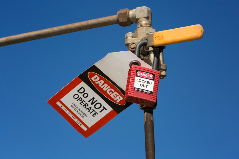 Lockout/Tagout Standards – Toolbox Talk